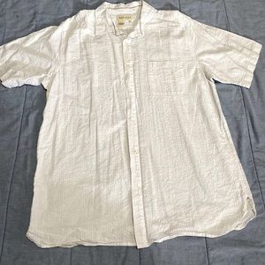 Shirtsleeve button down